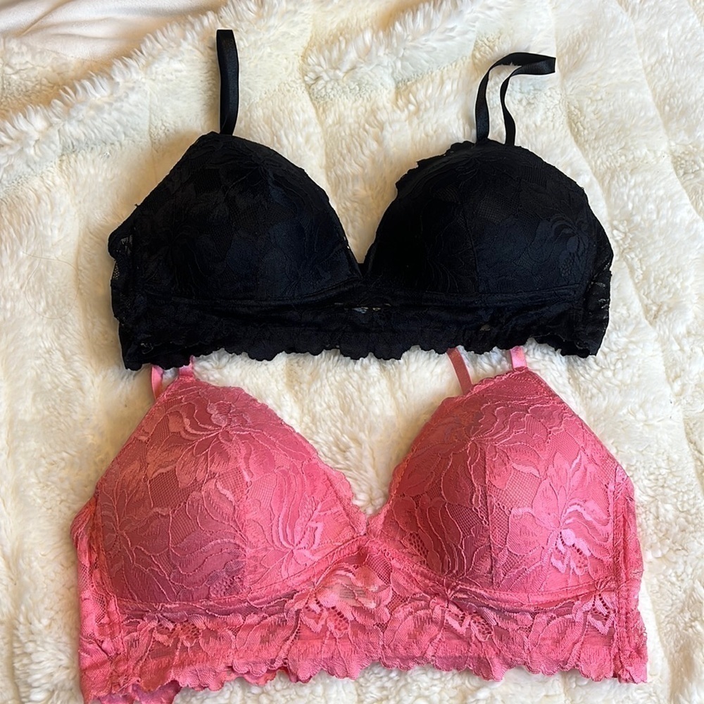 Two Lacy XL Bralettes - Picture 3 of 9